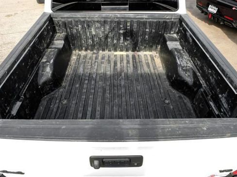 Used 2021 Toyota Tacoma SR5 w/ Trail Edition image 59