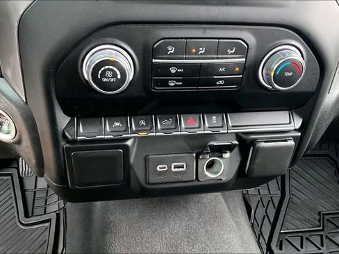 Used 2023 Chevrolet Silverado 1500 Custom AWD/4WD image 17
