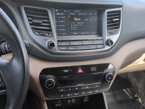 Used 2018 Hyundai Tucson SEL Plus AWD/4WD image 22