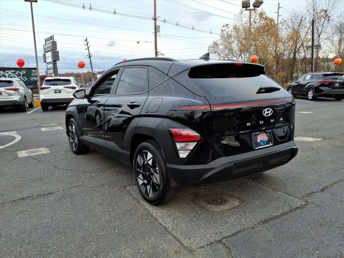 Used 2025 Hyundai Kona SEL image 4