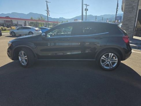 Used 2015 Mercedes-Benz GLA 250 4MATIC image 9