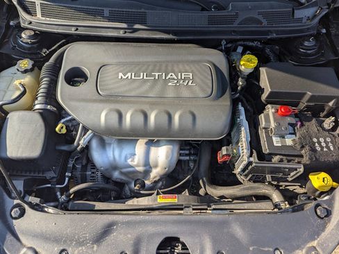 Used 2015 Dodge Dart SXT image 15