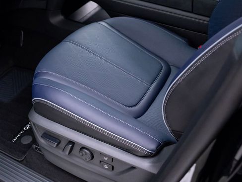 New 2026 INFINITI QX80 4WD w/ Sport Exterior Package image 14