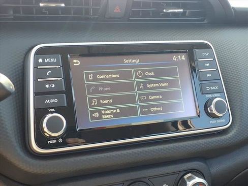 Used 2025 Nissan Kicks Play S FWD image 17