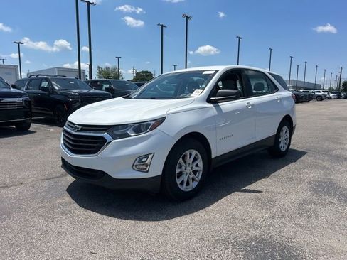 Used 2019 Chevrolet Equinox LS FWD image 6