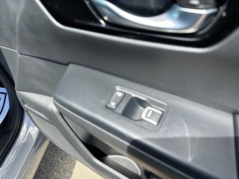Used 2024 Honda CR-V EX-L image 39
