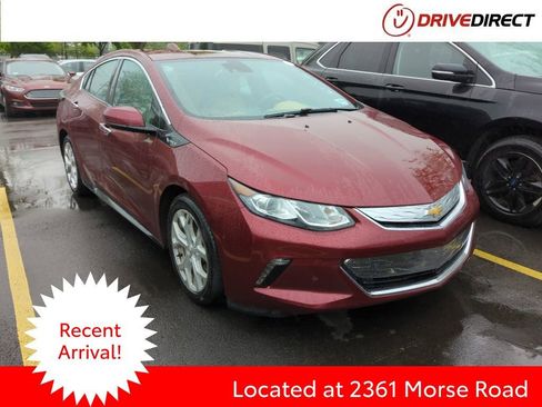 Used 2017 Chevrolet Volt Premier w/ Driver Confidence II Package FWD image 1