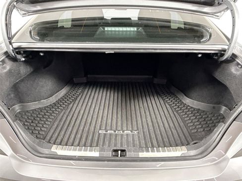 Used 2025 Toyota Camry XLE image 57