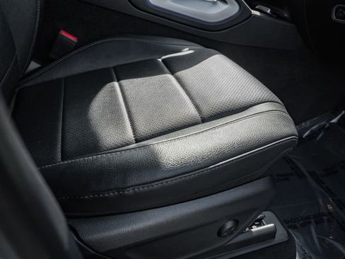 Used 2024 Mercedes-Benz GLE 450e GLE 450e image 35