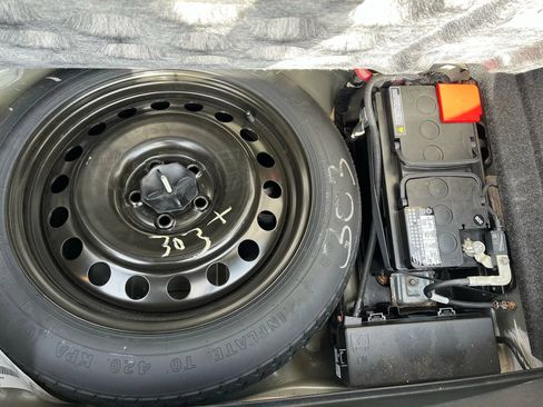 Used 2021 Chrysler 300 S RWD image 24