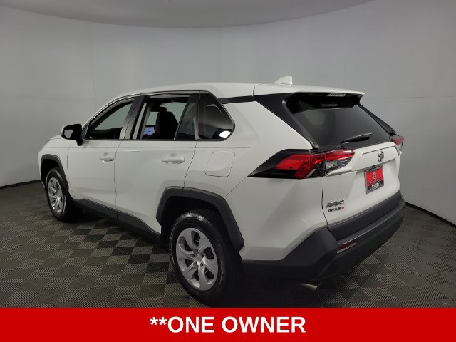 Used 2024 Toyota RAV4 LE FWD image 6