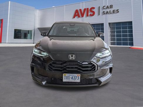 Used 2025 Honda HR-V Sport image 2