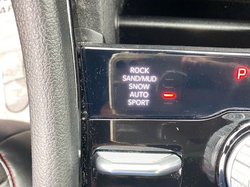 Used 2022 Jeep Grand Cherokee Trailhawk image 14