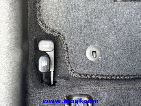 Used 2012 Hyundai Elantra GLS w/ Preferred Pkg 3 image 13