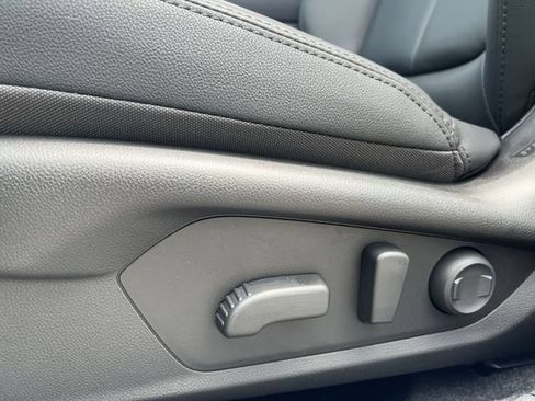 New 2026 Subaru Outback Premium AWD/4WD image 32