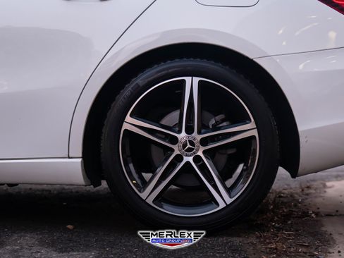 Used 2019 Mercedes-Benz A 220 4MATIC image 12