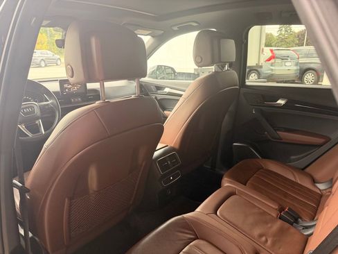 Used 2019 Audi Q5 2.0T Premium image 11