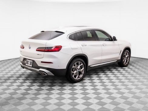 Used 2022 BMW X4 xDrive30i w/ Premium Package image 5