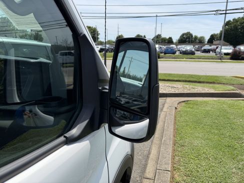Used 2023 Ford Transit 250 Medium Roof RWD image 9