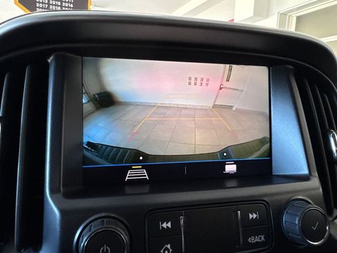 Certified 2022 Chevrolet Colorado LT w/ Luxury Package image 19