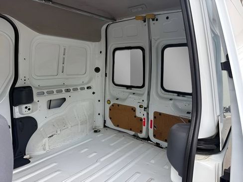 Used 2013 Ford Transit Connect XLT FWD image 10