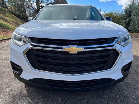 Used 2020 Chevrolet Traverse LS image 30