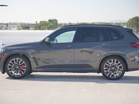 New 2026 BMW X5 xDrive50e w/ M Sport Package image 4