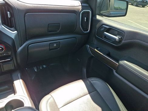 Used 2021 Chevrolet Silverado 1500 RST w/ All Star Edition Plus AWD/4WD image 17