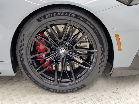 New 2026 BMW M5 w/ Carbon Package image 4