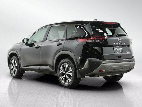 Used 2023 Nissan Rogue SV w/ SV Premium B Package AWD/4WD image 3