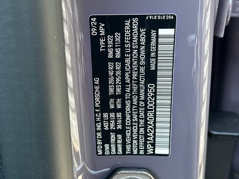 Certified 2024 Porsche Macan 4 Electric AWD/4WD image 29
