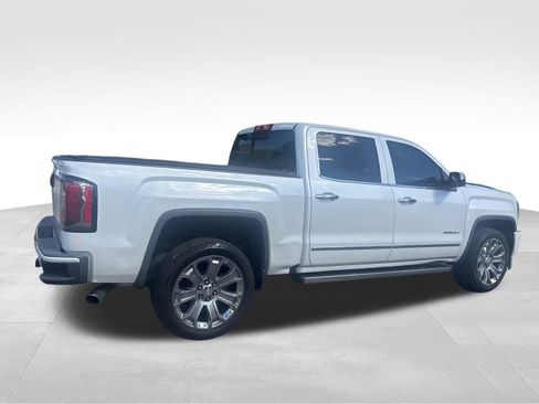 Used 2018 GMC Sierra 1500 Denali w/ Denali Ultimate Package image 8