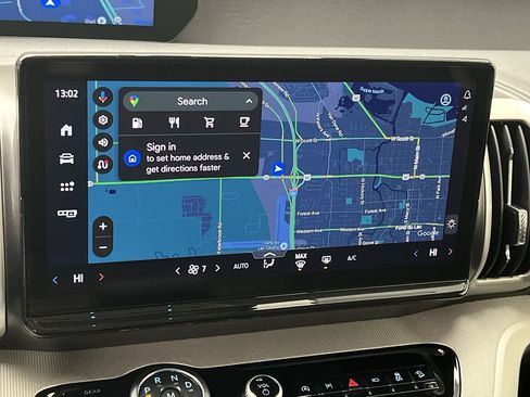 New 2025 Ford Expedition Max Active image 5