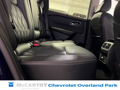 Used 2023 Nissan Rogue Platinum w/ Platinum Premium Package AWD/4WD image 33