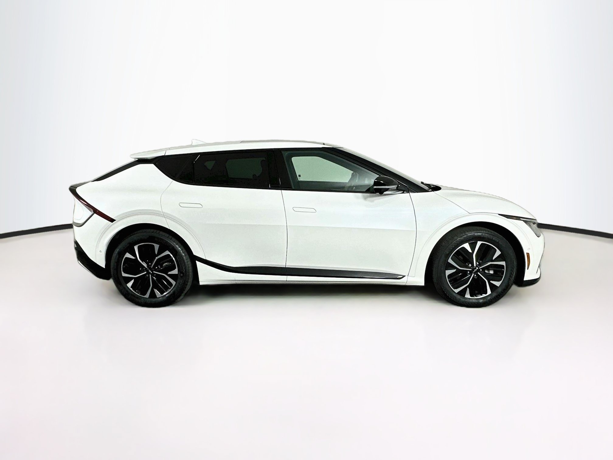 Used 2024 Kia EV6 GT-Line RWD image 10