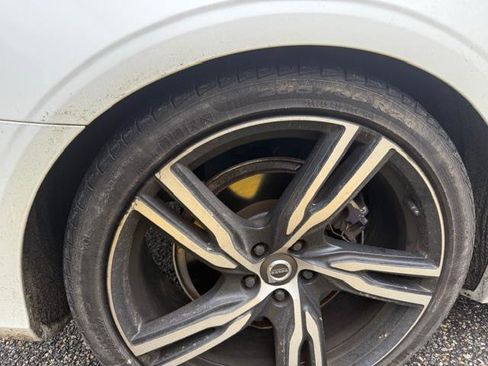 Used 2019 Volvo V90 T5 R-Design w/ Advanced Package image 5