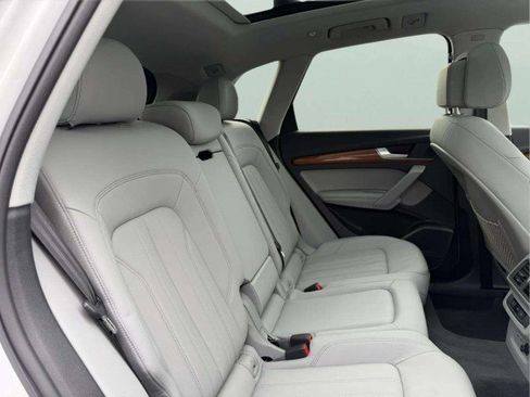 Certified 2023 Audi Q5 2.0T Premium Plus image 25