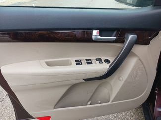 Used 2015 Kia Sorento LX video 3