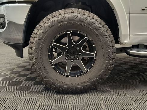 Used 2022 RAM 3500 Limited AWD/4WD image 12
