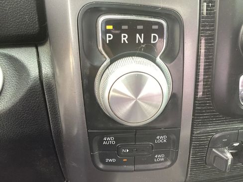 Used 2015 RAM 1500 Limited AWD/4WD image 28