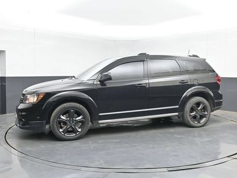Used 2020 Dodge Journey Crossroad FWD image 6