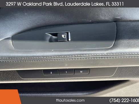 Used 2014 BMW 750i image 48
