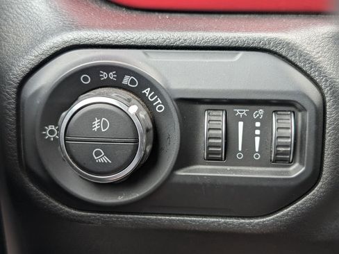 Used 2021 Jeep Gladiator Rubicon AWD/4WD image 20