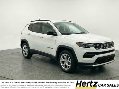 Used 2025 Jeep Compass Latitude