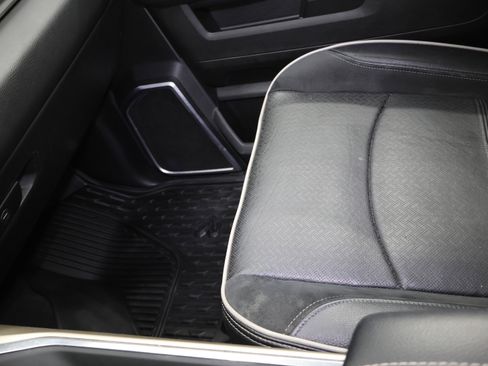 Used 2022 RAM 2500 Laramie image 13