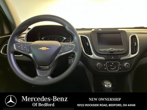 Used 2020 Chevrolet Equinox LT AWD/4WD image 24