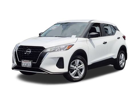 Used 2023 Nissan Kicks S FWD image 1
