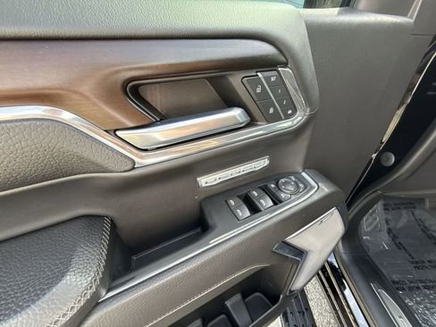 Used 2024 GMC Sierra 1500 Denali w/ Denali Reserve Package AWD/4WD image 13