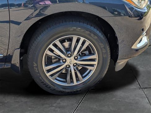 Used 2020 INFINITI QX60 Luxe w/ Essential Package image 11