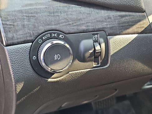 Used 2015 Buick Encore Convenience FWD image 23